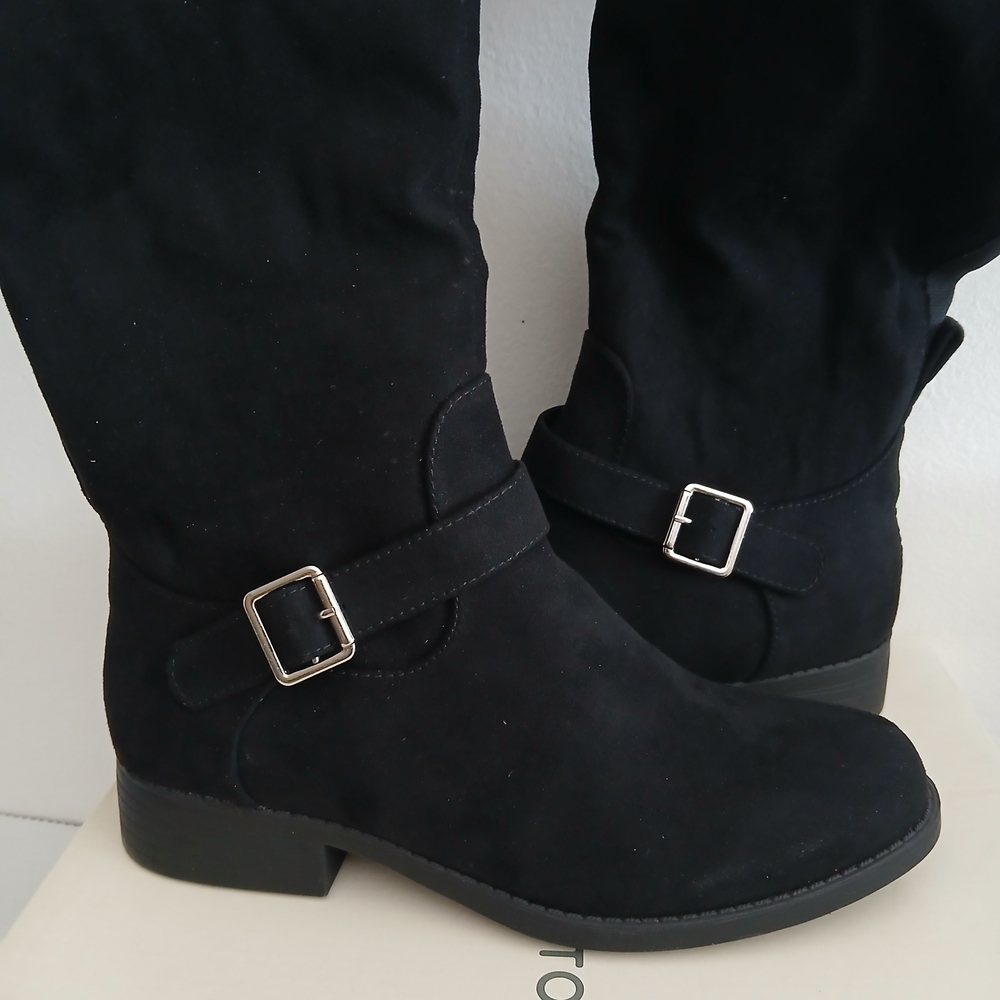 Black Knee-High Women's Boots Size 6.5 New - Picture 2 of 12